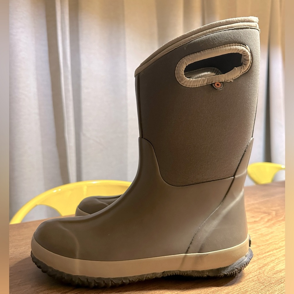 Classic Kids Bogs with Handles